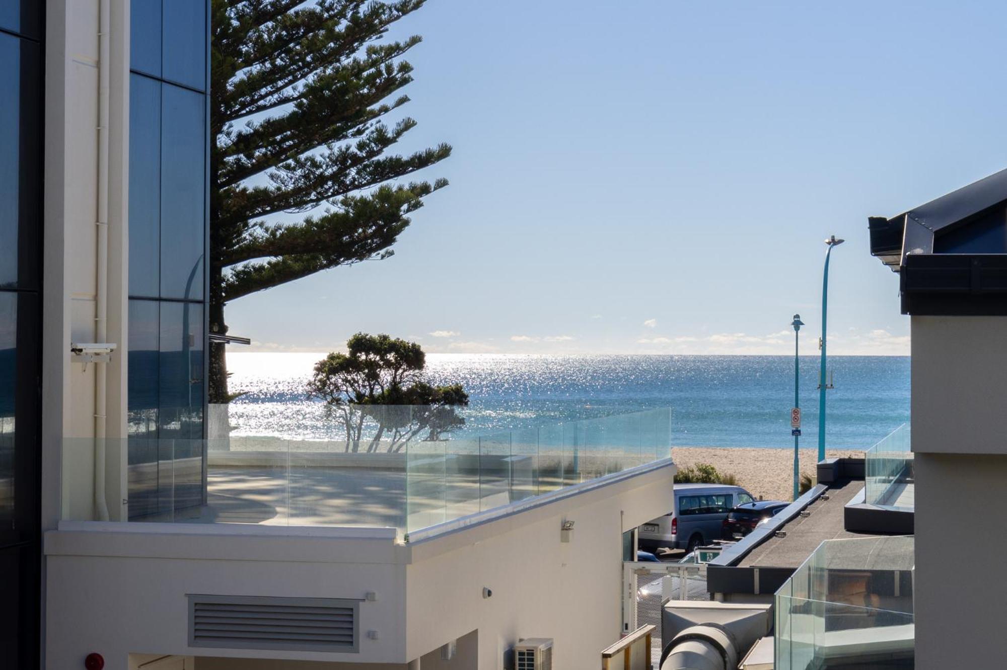Appartamento Seaside At Eleven Mt Maunganui Mount Maunganui Esterno foto